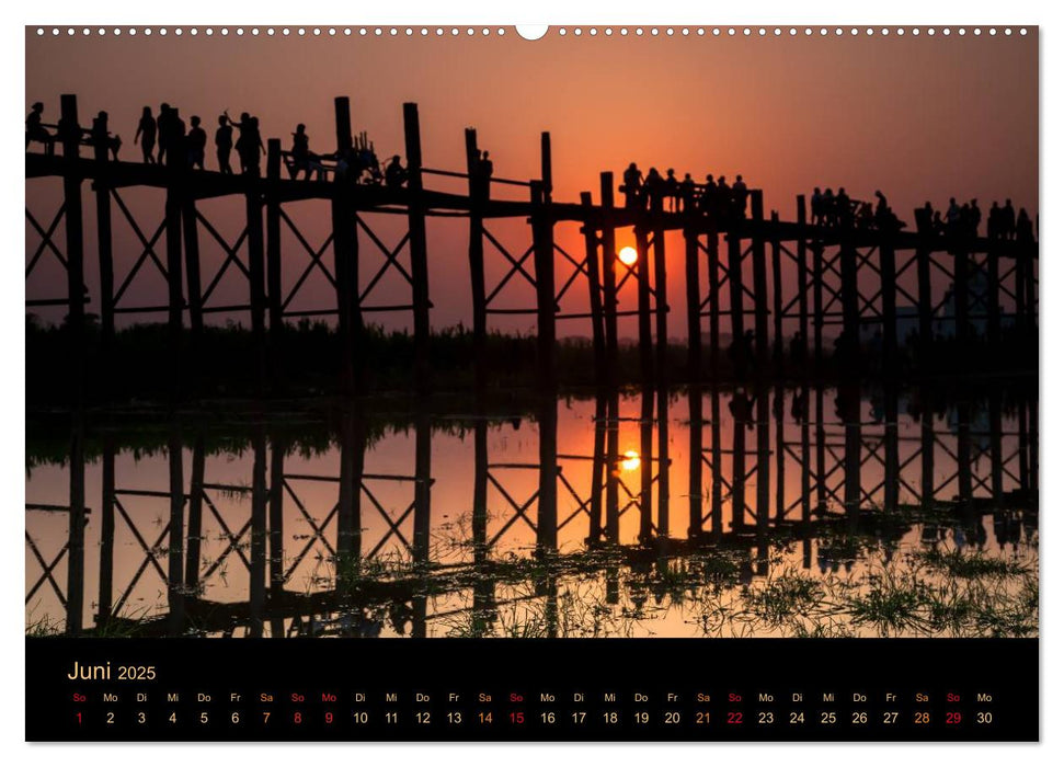 GOLDENES MYANMAR 2025 (CALVENDO Premium Wandkalender 2025)