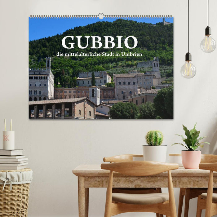 Gubbio - die mittelalterliche Stadt in Umbrien (CALVENDO Wandkalender 2025)