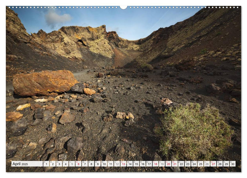 LANZAROTE Vulkanische Landschaften (CALVENDO Premium Wandkalender 2025)