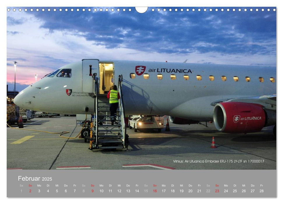 Flugzeuge im Auge der Kamera (CALVENDO Wandkalender 2025)