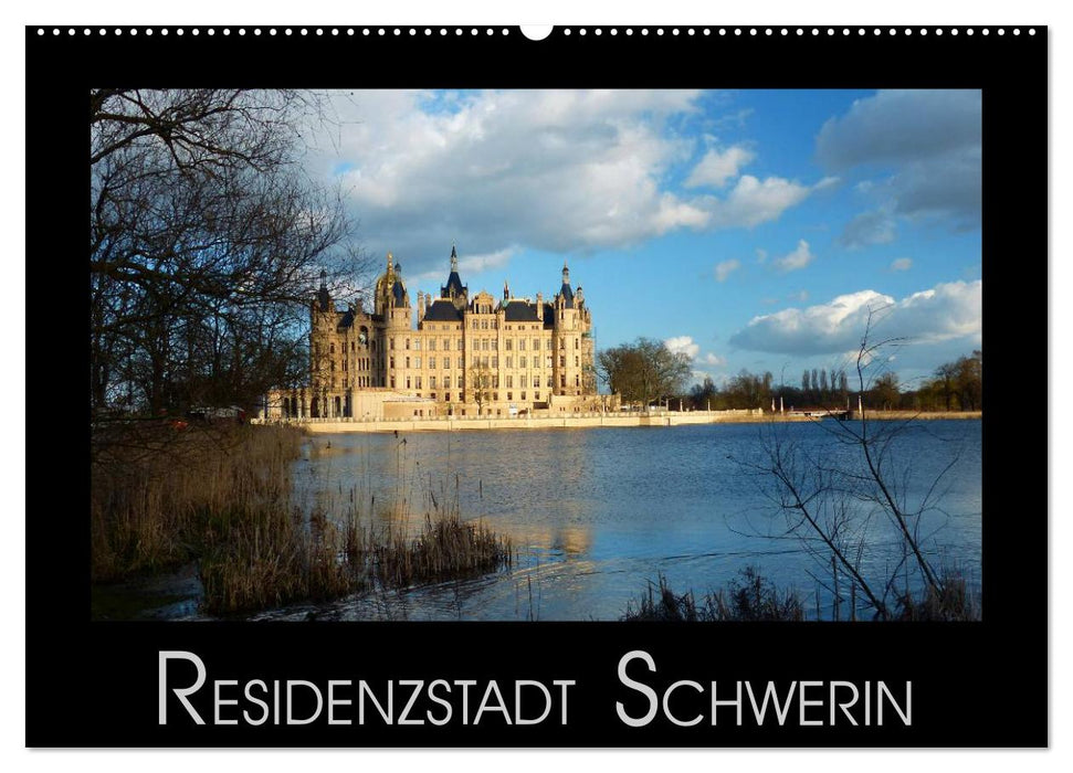 Residenzstadt Schwerin (CALVENDO Wandkalender 2025)