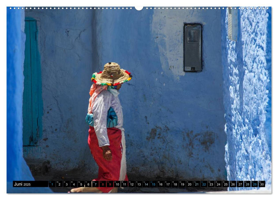 Chefchaouen - Sinfonie in Blau und Weiß (CALVENDO Premium Wandkalender 2025)