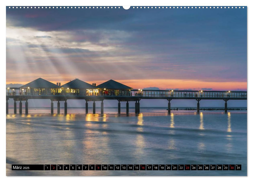 Die Ostseeküste in Mecklenburg-Vorpommern (CALVENDO Premium Wandkalender 2025)