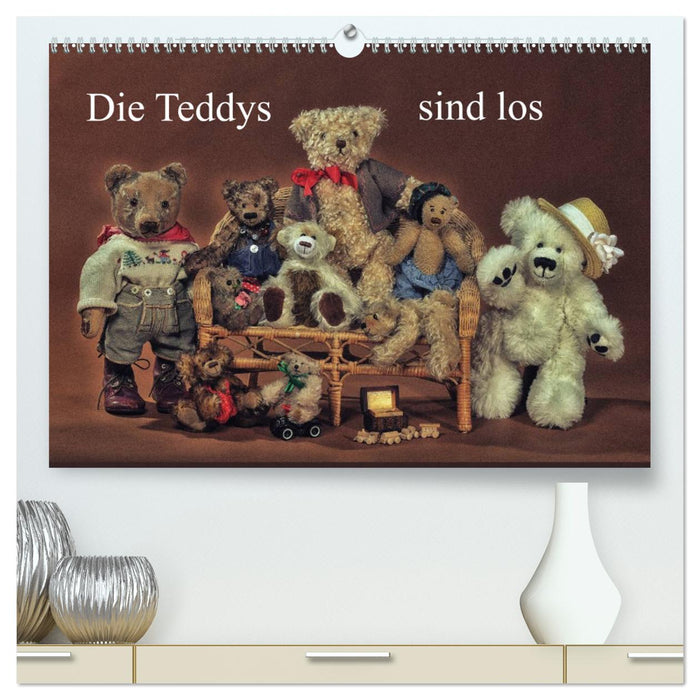 Die Teddys sind los (CALVENDO Premium Wandkalender 2025)