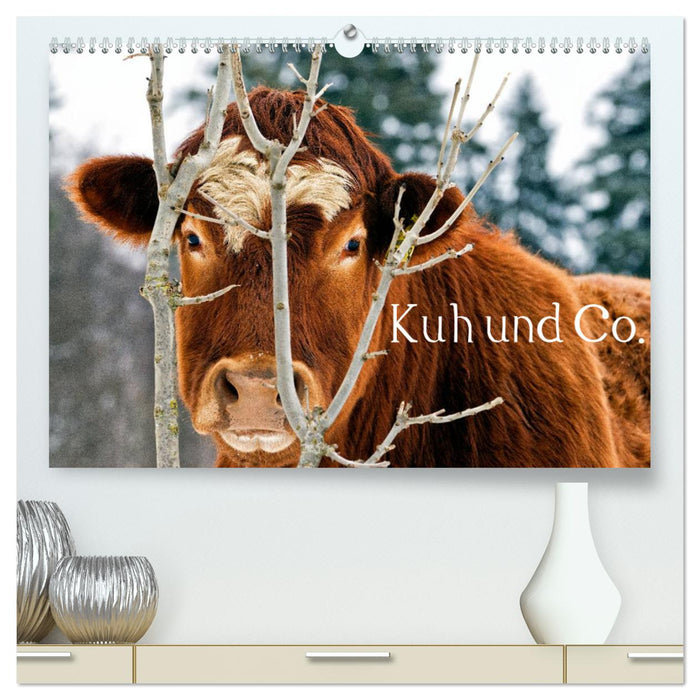 Kuh und Co. (CALVENDO Premium Wandkalender 2025)