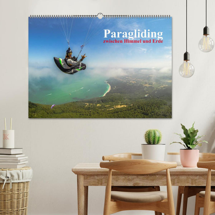 Paragliding - zwischen Himmel und Erde (CALVENDO Wandkalender 2025)