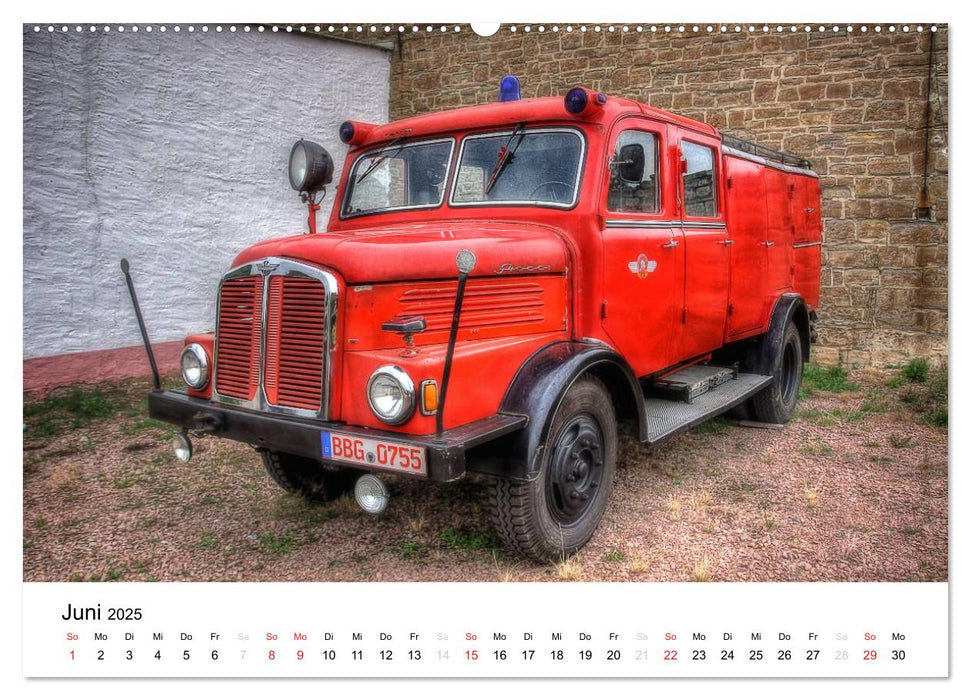 Feuerwehr im Bernburger Land (CALVENDO Premium Wandkalender 2025)