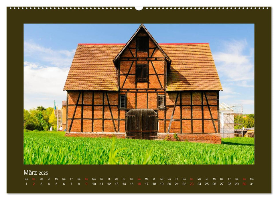 Fachwerk in Nordhessen (CALVENDO Premium Wandkalender 2025)