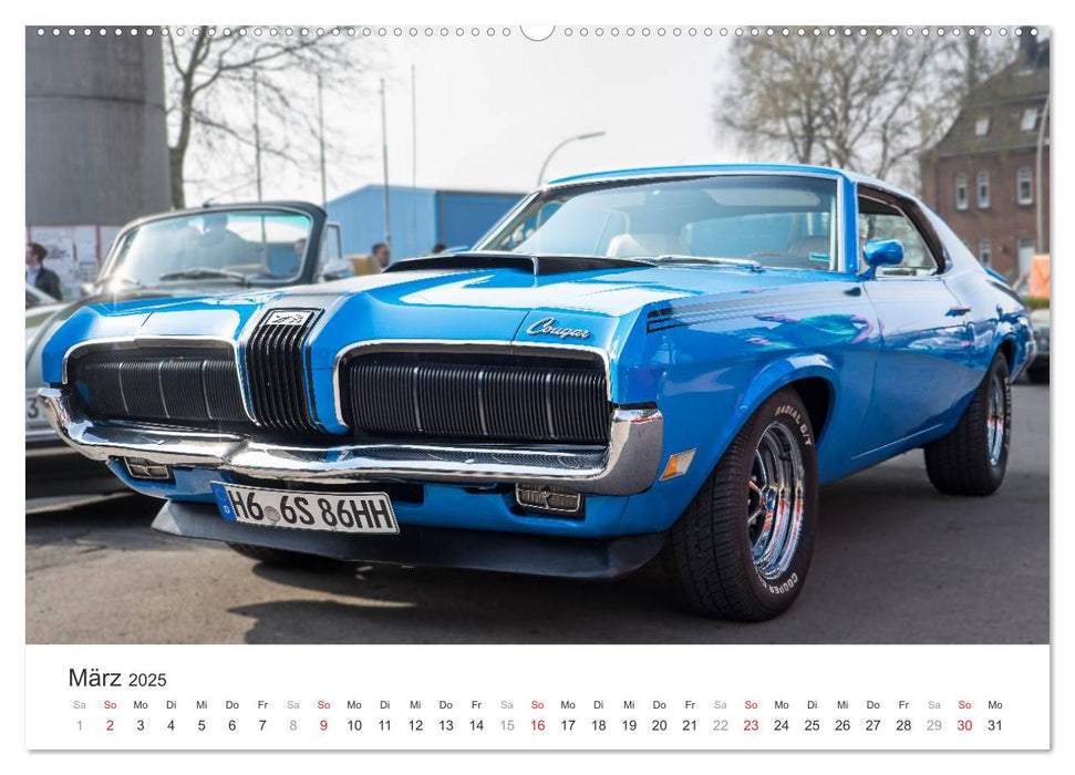 Amerikanische Oldtimer - Vintage US Cars auf Hamburgs Straßen (CALVENDO Premium Wandkalender 2025)