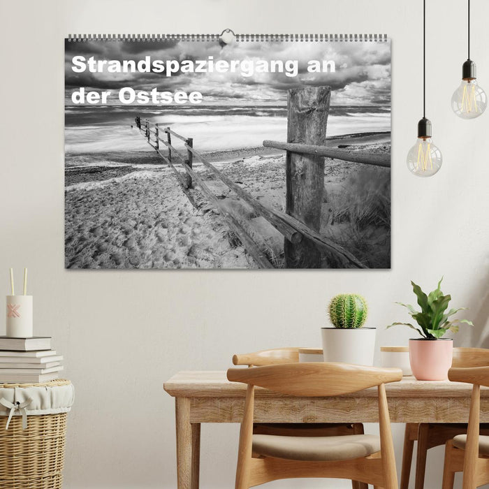 Strandspaziergang an der Ostsee (CALVENDO Wandkalender 2025)