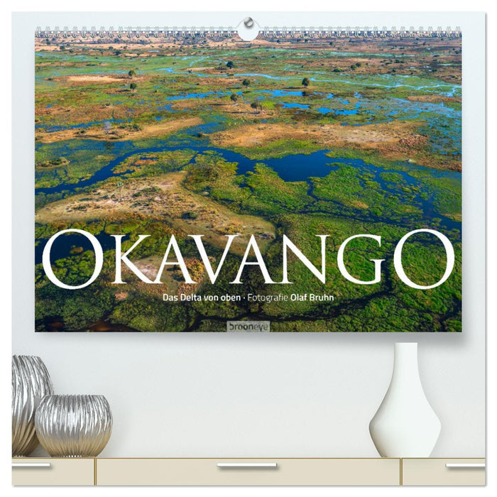 Okavango - Das Delta von oben (CALVENDO Premium Wandkalender 2025)