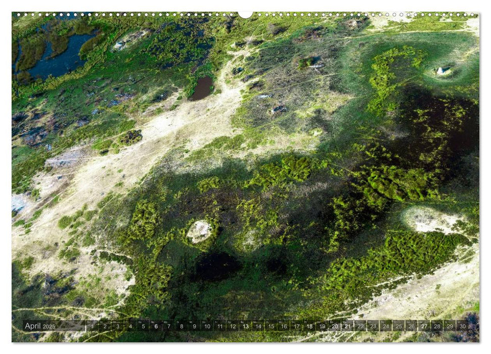 Okavango - Das Delta von oben (CALVENDO Premium Wandkalender 2025)