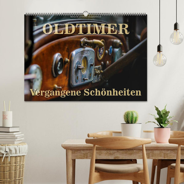 Oldtimer - vergangene Schönheiten (CALVENDO Wandkalender 2025)