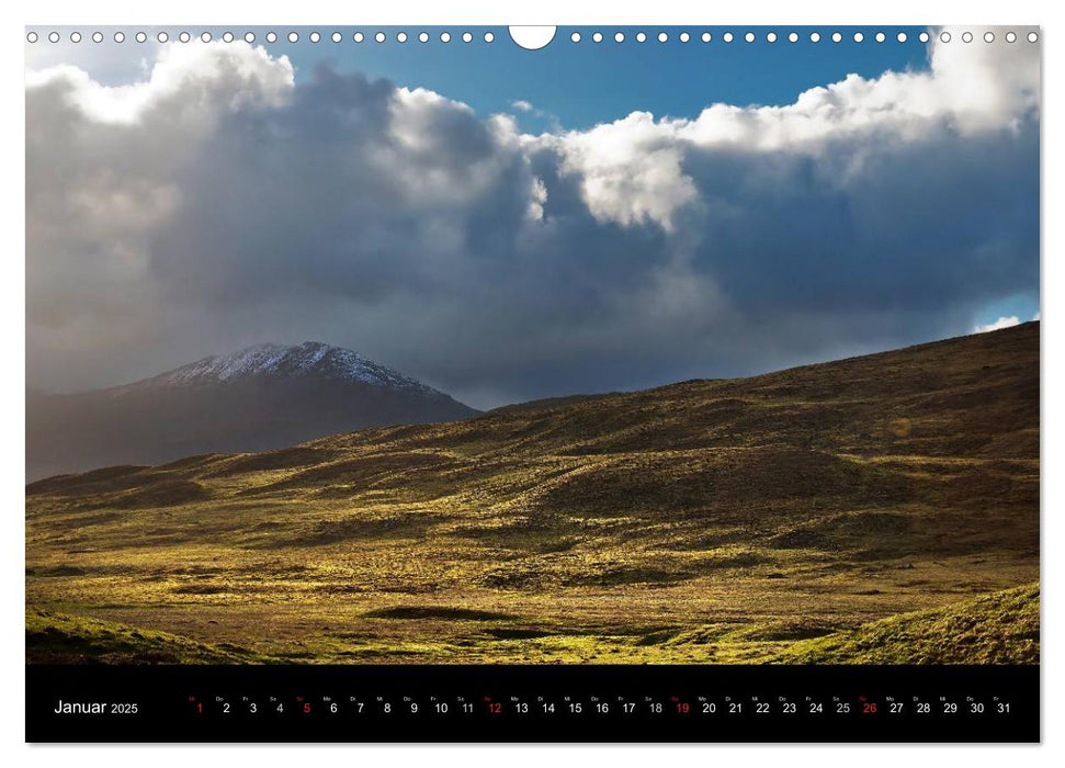 SCHOTTLAND - A ROMANCE (CALVENDO Wandkalender 2025)