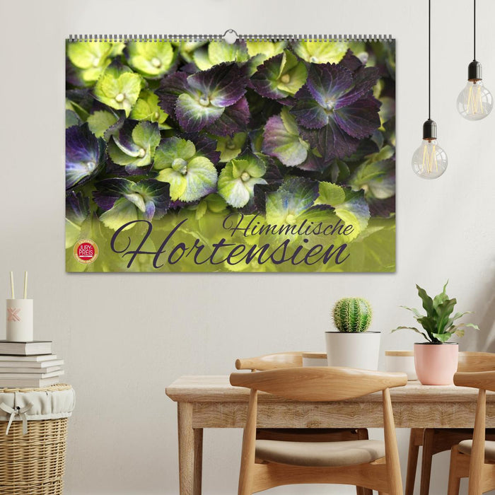 Himmlische Hortensien (CALVENDO Wandkalender 2025)