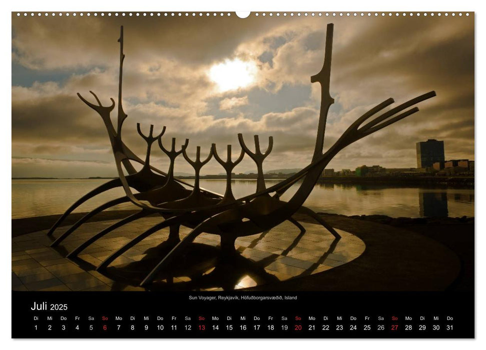 Island (CALVENDO Premium Wandkalender 2025)