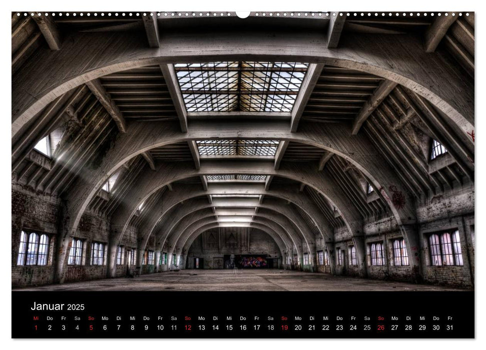 Lost Places - Verlassene Orte (CALVENDO Premium Wandkalender 2025)