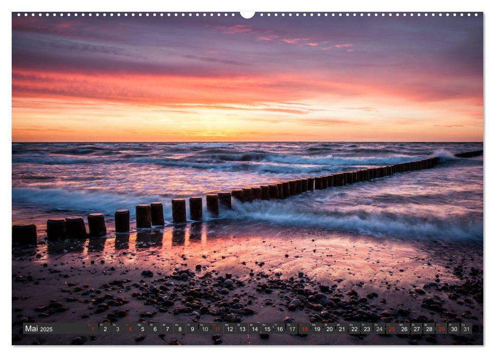 Sonnenuntergang an der Ostsee (CALVENDO Premium Wandkalender 2025)