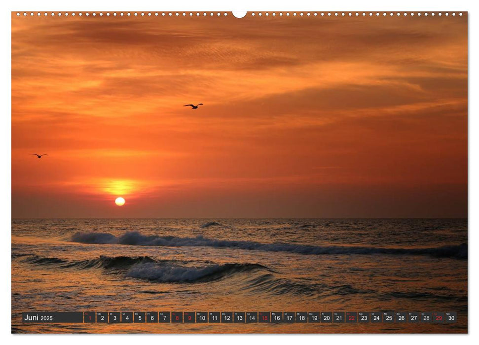 Sonnenuntergang an der Ostsee (CALVENDO Premium Wandkalender 2025)