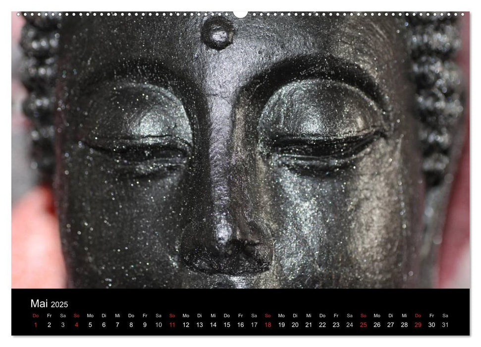 Buddha Die Schönheit liegt im Auge des Betrachters (CALVENDO Premium Wandkalender 2025)