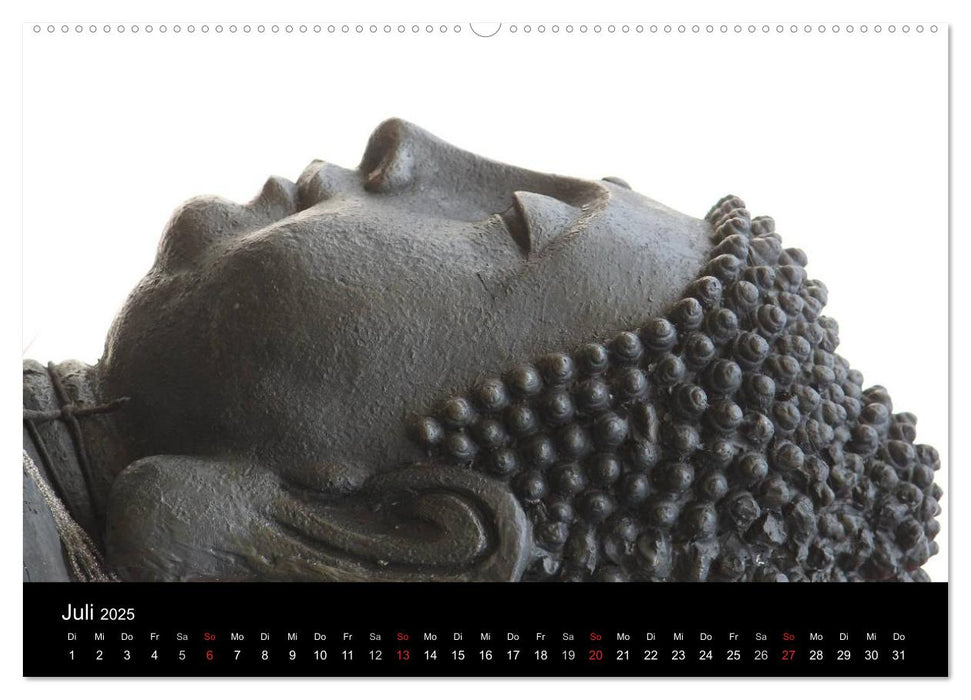 Buddha Die Schönheit liegt im Auge des Betrachters (CALVENDO Premium Wandkalender 2025)