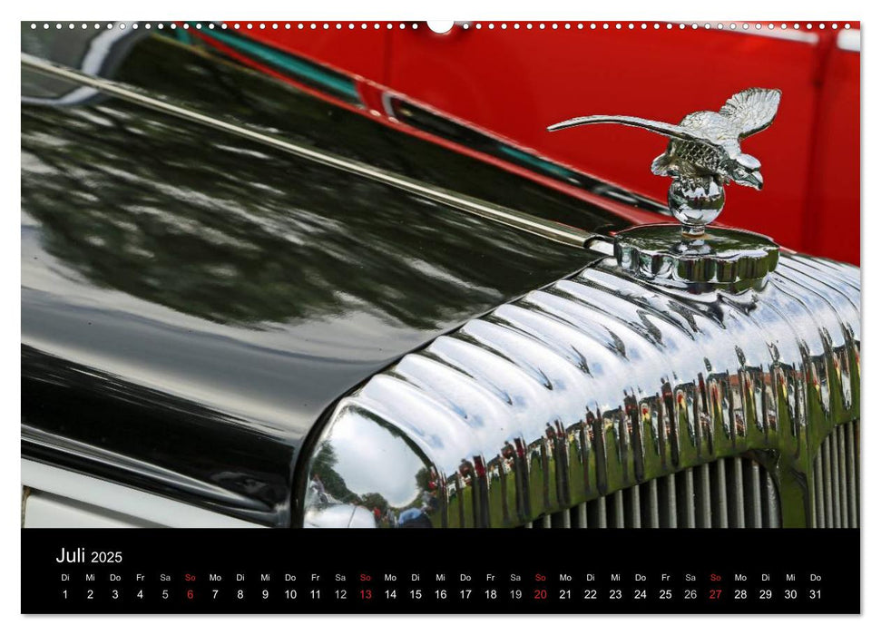 Träume in Chrom - Oldtimer Details (CALVENDO Premium Wandkalender 2025)