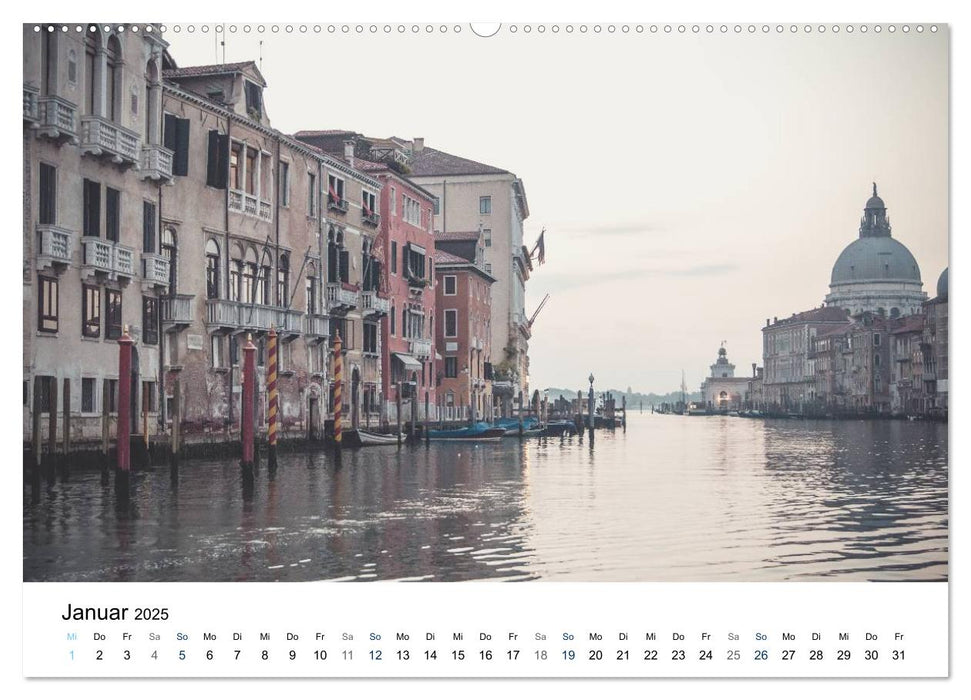 Venedig - Stille Ansichten (CALVENDO Premium Wandkalender 2025)