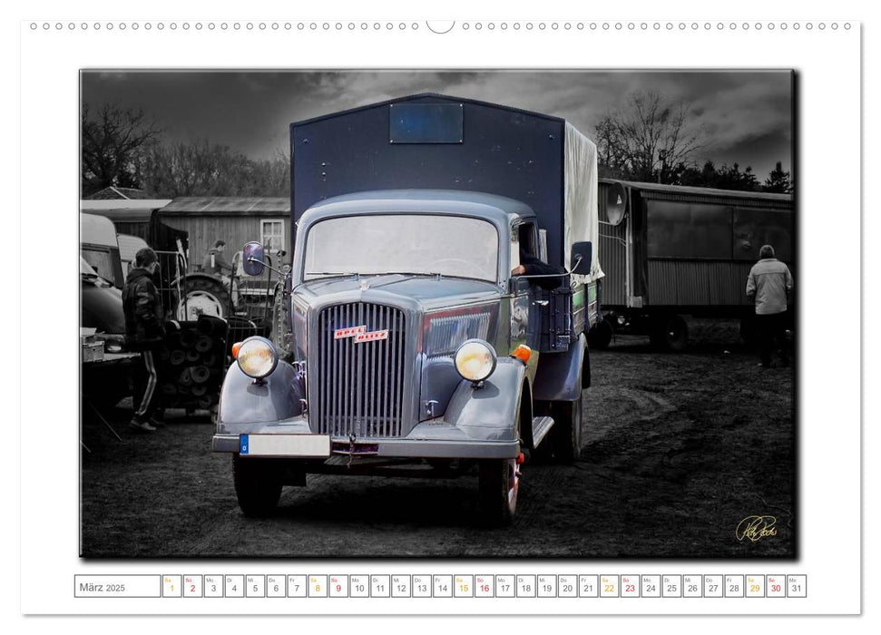 Oldtimer - nostalgische Trecker und Lastwagen (CALVENDO Premium Wandkalender 2025)