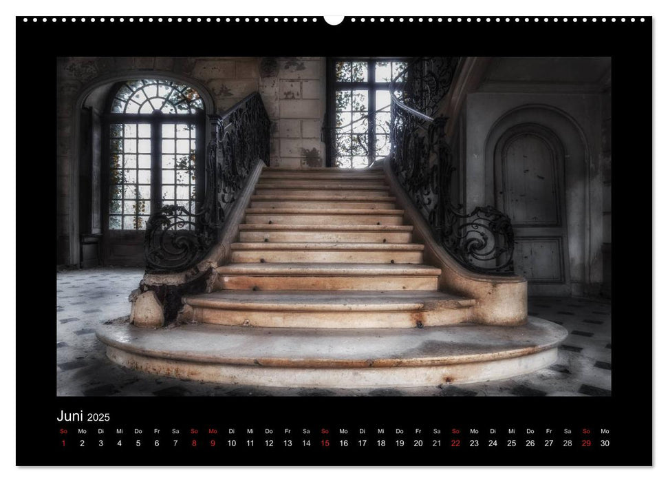 Lost Places - vergessene orte vergessener glanz (CALVENDO Premium Wandkalender 2025)