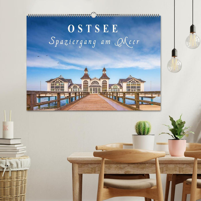 Ostsee - Spaziergang am Meer (CALVENDO Wandkalender 2025)