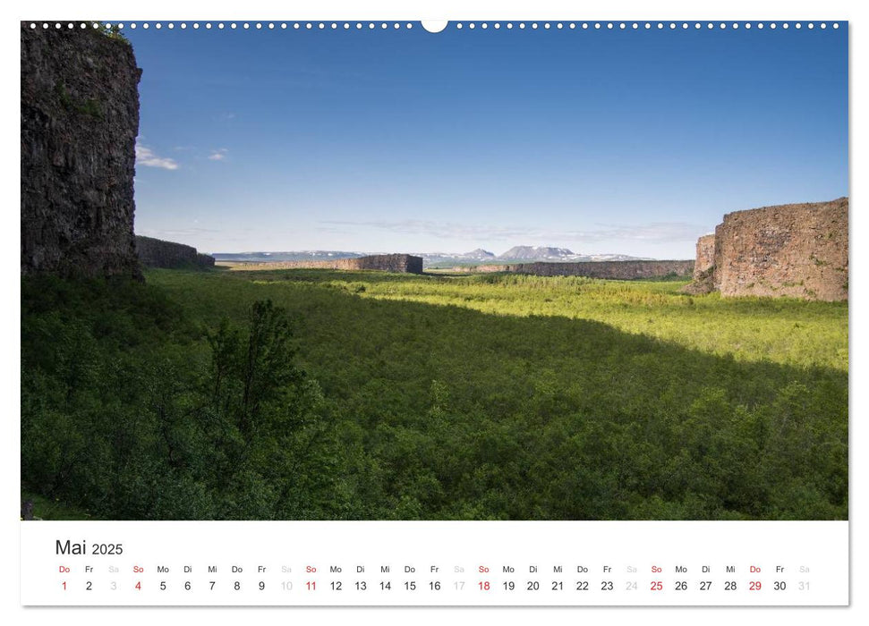 Fernweh 2025 – Islands weite Landschaften (CALVENDO Premium Wandkalender 2025)