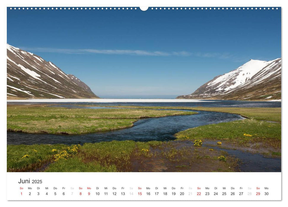 Fernweh 2025 – Islands weite Landschaften (CALVENDO Premium Wandkalender 2025)