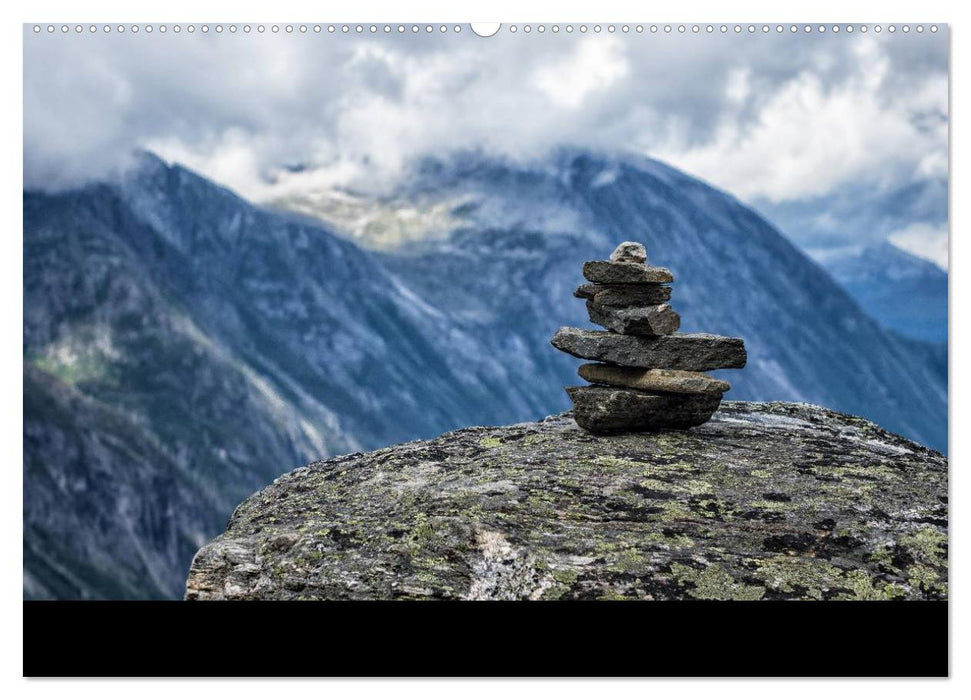 Norwegen - Unterwegs im Land der Berge, Trolle und Fjorde (CALVENDO Wandkalender 2025)