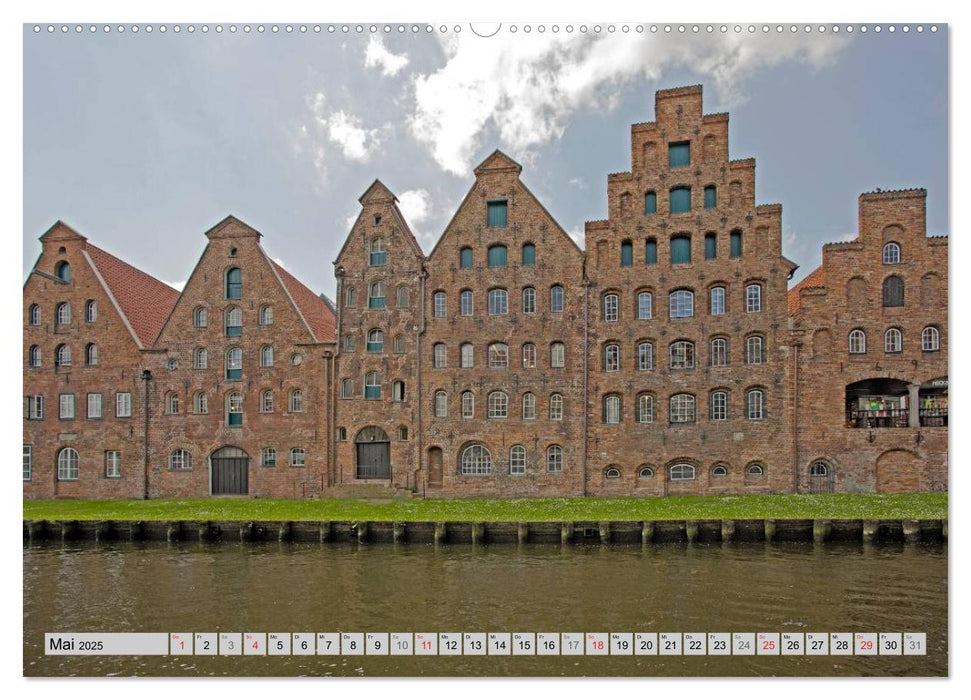 Hansestadt Lübeck (CALVENDO Premium Wandkalender 2025)