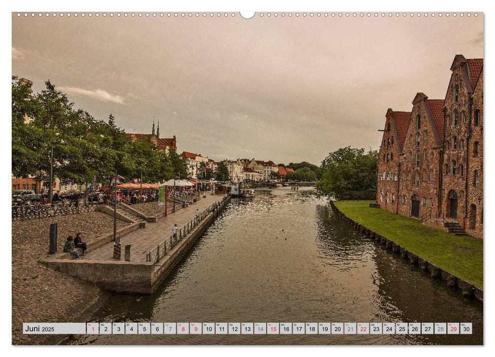 Hansestadt Lübeck (CALVENDO Premium Wandkalender 2025)