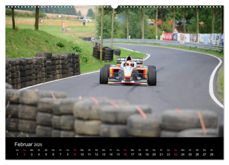 Formelrennwagen am Berg (CALVENDO Premium Wandkalender 2025)