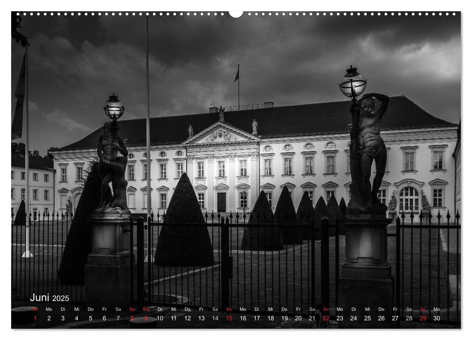 Berlin - Licht und Schatten (CALVENDO Premium Wandkalender 2025)