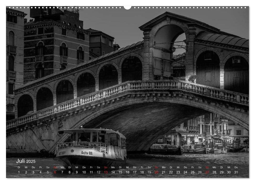 Venedig - Licht und Schatten (CALVENDO Premium Wandkalender 2025)