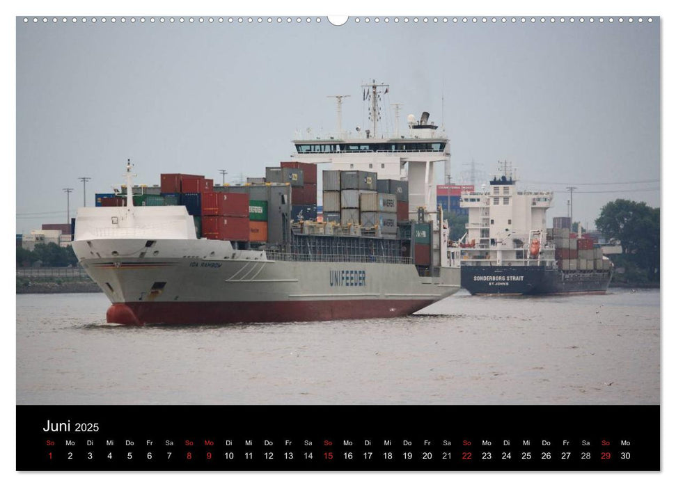 Schiffe im Hamburger Hafen (CALVENDO Premium Wandkalender 2025)