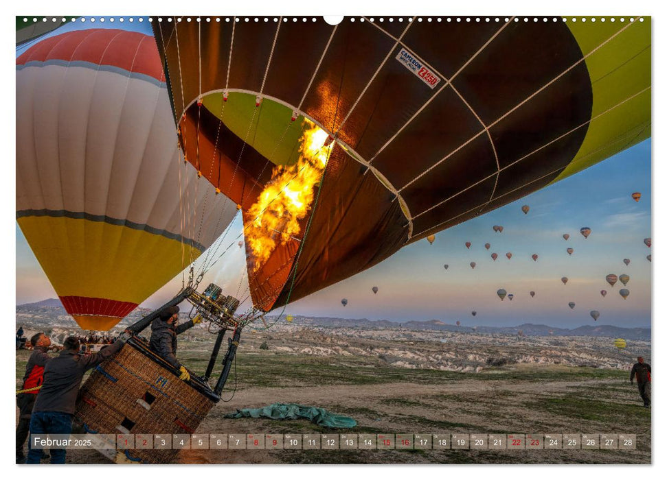 Heißluftballons Die sanften Riesen (CALVENDO Premium Wandkalender 2025)