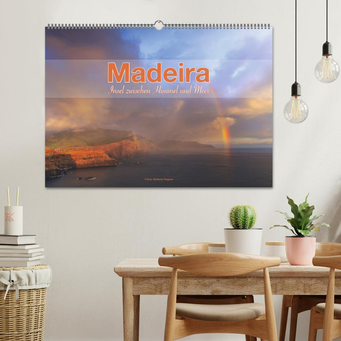 Madeira, Insel zwischen Himmel und Meer (CALVENDO Wandkalender 2025)