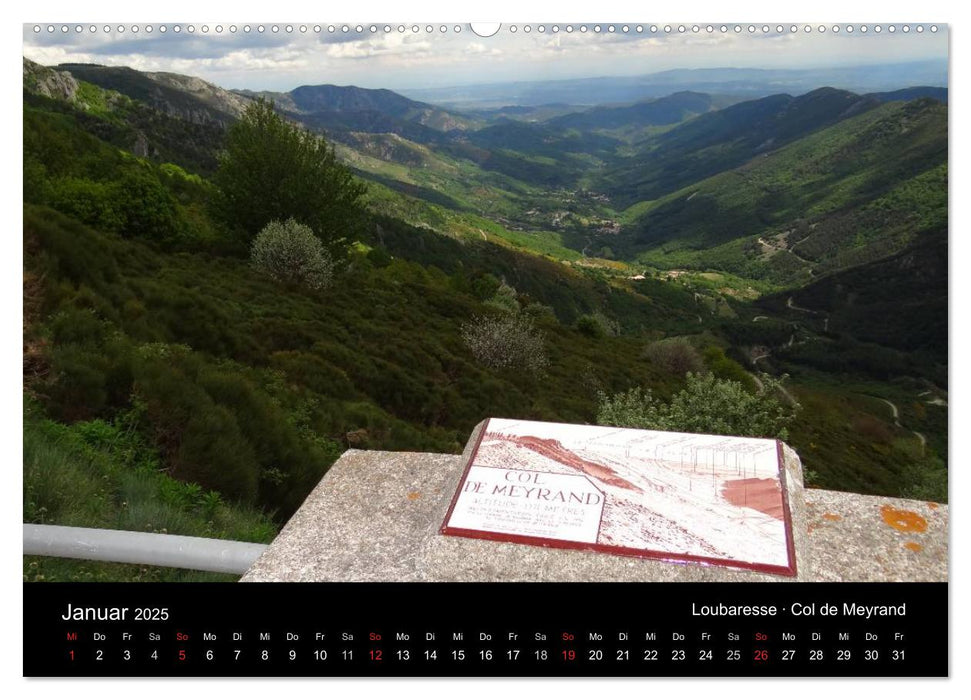 Ardèche · Wandergebirge und Kajakschluchten in Südfrankreich (CALVENDO Premium Wandkalender 2025)