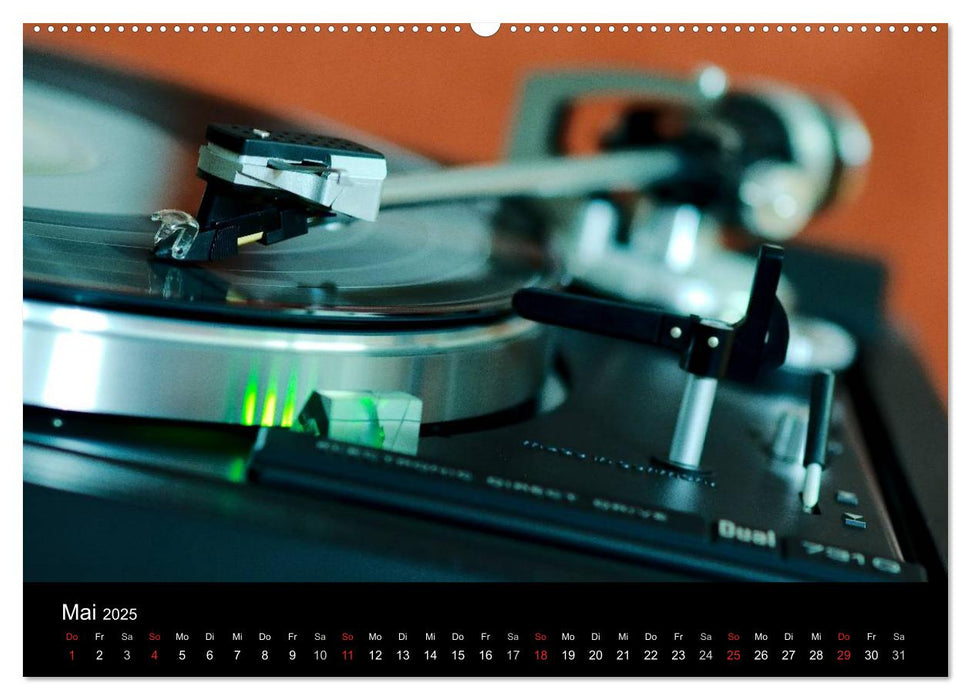 Vintage Turntables Made In Schwarzwald (CALVENDO Premium Wandkalender 2025)