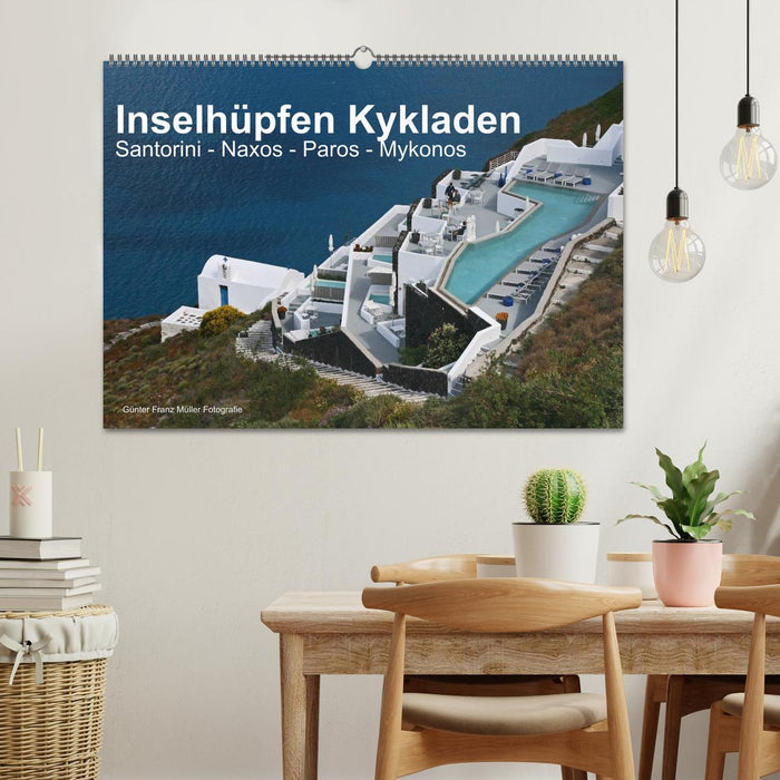 Inselhüpfen Kykladen Santorini - Naxos - Paros - Mykonos (CALVENDO Wandkalender 2025)