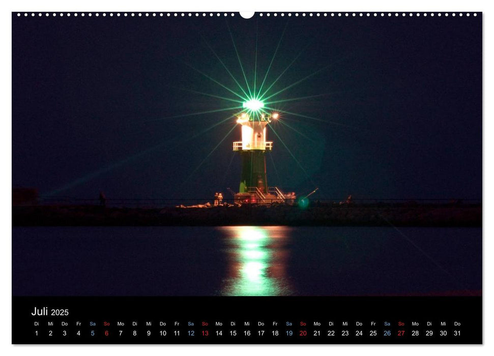 Warnemünde - Maritime Landschaften (CALVENDO Premium Wandkalender 2025)