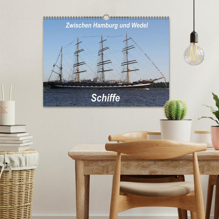 Schiffe - Zwischen Hamburg und Wedel (CALVENDO Wandkalender 2025)