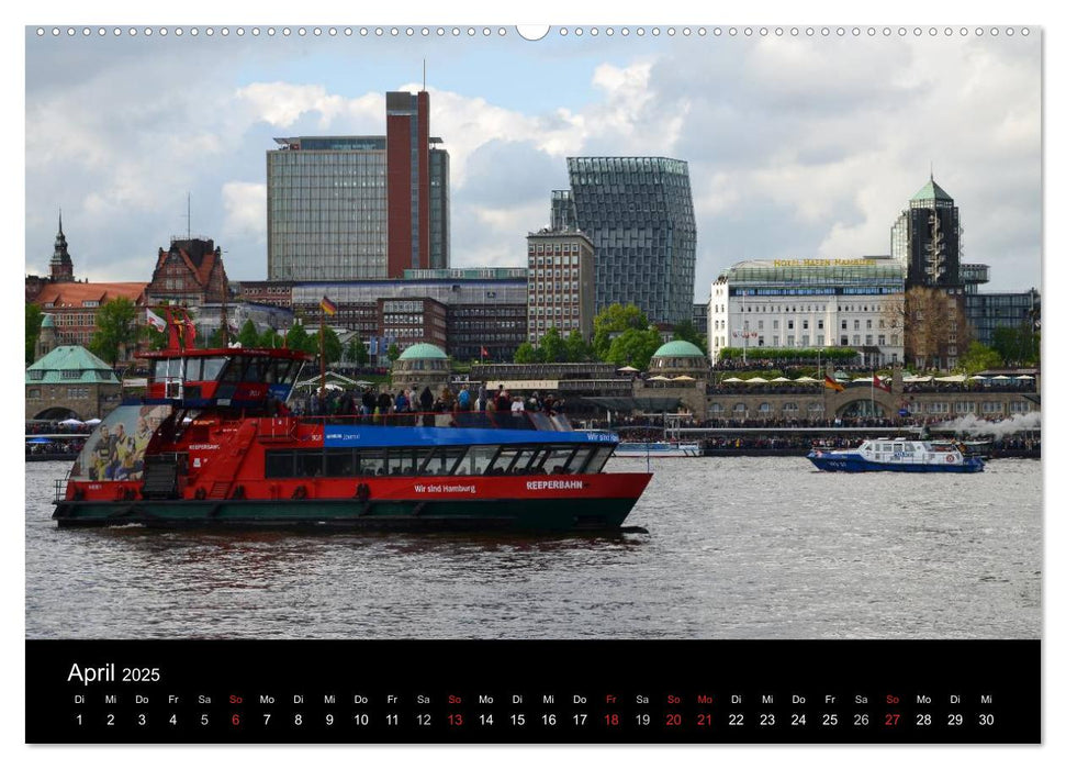 Auslaufparade des Hamburger Hafengeburtstages (CALVENDO Premium Wandkalender 2025)