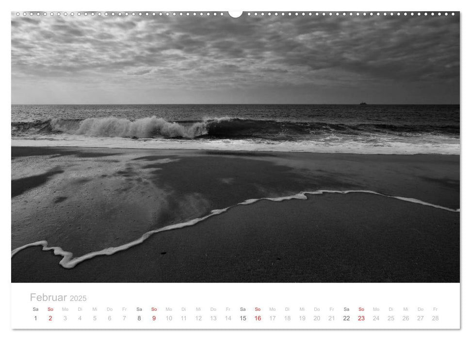 Dunkle Brandungen - Nordsee und Mittelmeer Landschaftsfotografien von Niko Korte (CALVENDO Premium Wandkalender 2025)