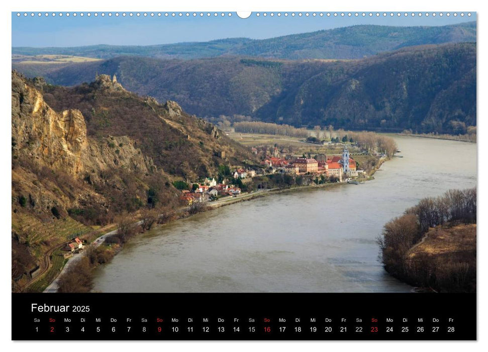 Wachau, Wachau, du Träumerin (CALVENDO Wandkalender 2025)