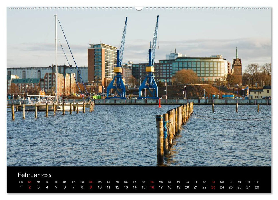 Unterwegs in der Hansestadt Rostock (CALVENDO Premium Wandkalender 2025)